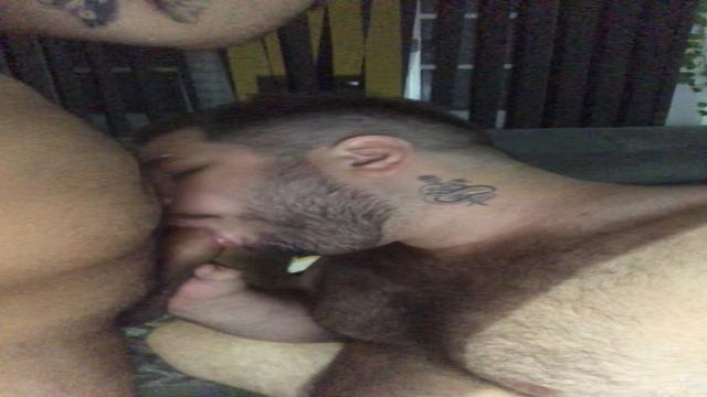 Eu sei que vocês gostam de uma mamada com leitinho q...