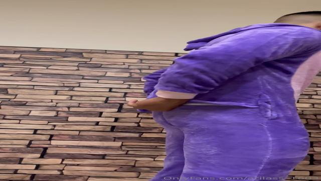 Arilas Stephan naked video