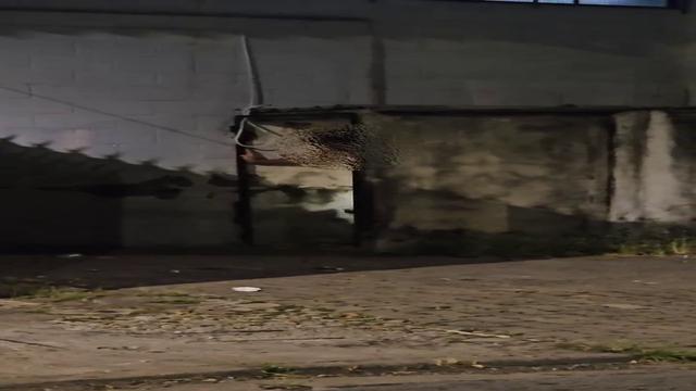 Encontramos um lugar na rua e fui levar rola