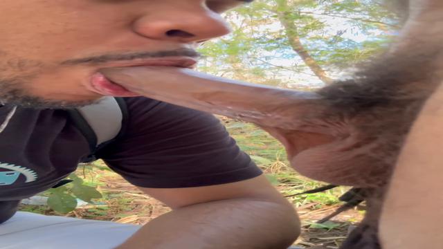 Caindo de boca na rola do ciclista dentro do parque 