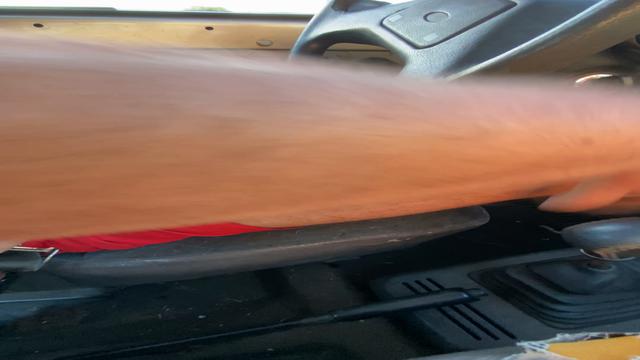 Exibindo meu pauzão no trânsito de Goiânia 