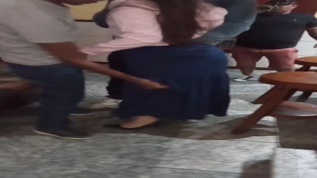 Minha esposa comportada sendo puta no motel Pt 1