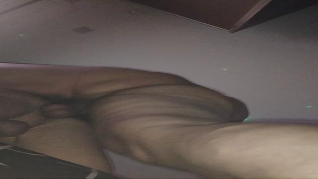 Mais um vídeo delícia com o gostoso do @santanyure