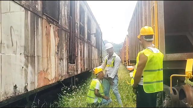 ESTAMOS CONTRATANDO. AFIM DE TRABALHAR COM ESSES OPERÁRIOS?