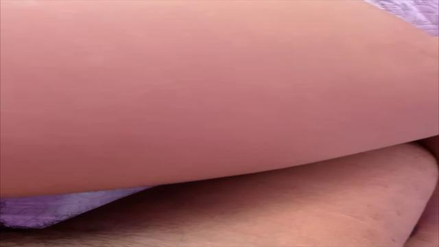 Botei na buceta da mina com ela de 4