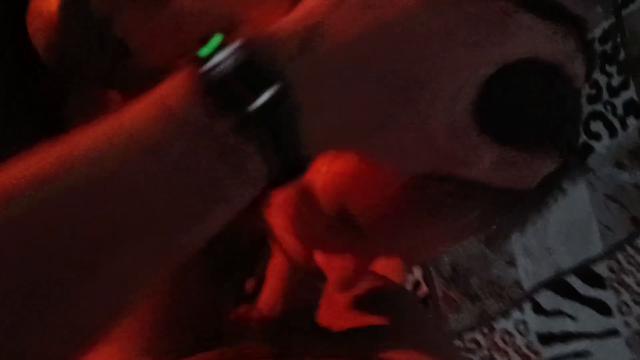 Fodendo grisalho de óculos