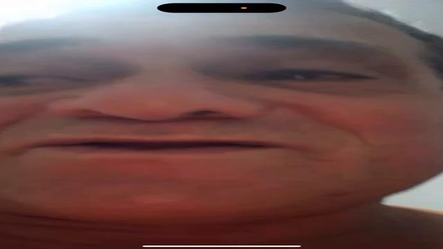 Esse coroa tava sumido voltou com tudo pintor peludo...