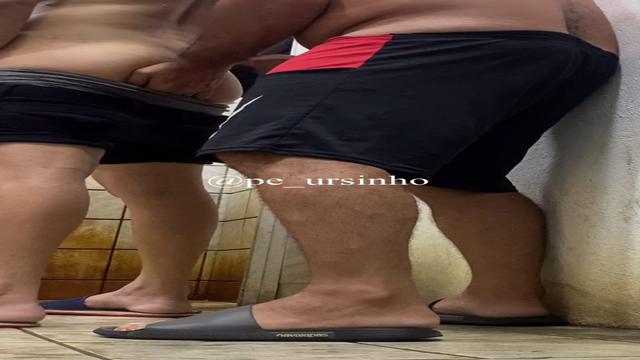 Gordinho no banho