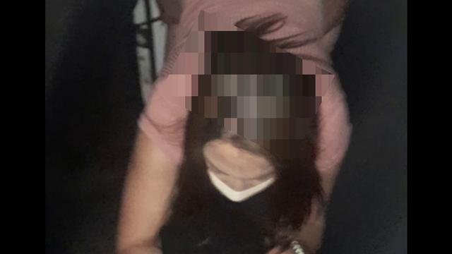 Vai, me fode na frente do meu marido, eu amo essa pica?você é meu comedor preferido??. Faço questão de humilhar meu marido, para ele saber que ele não passa de um corno manso