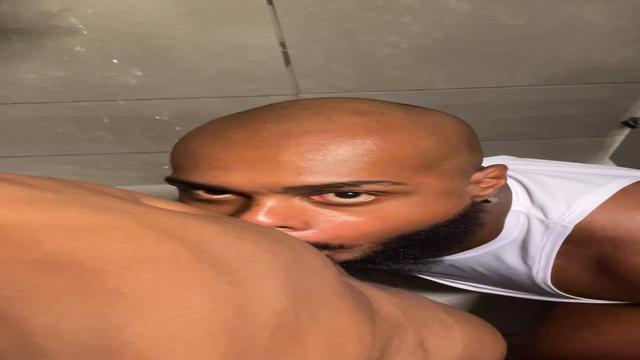 É o Allen Castro que me viu malhar não aguentou e qu...