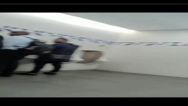 Negão sério e pauzudo fazendo aleria da galera