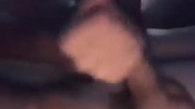 Sempre bom ter um parça pra dar aliviada um no outro...