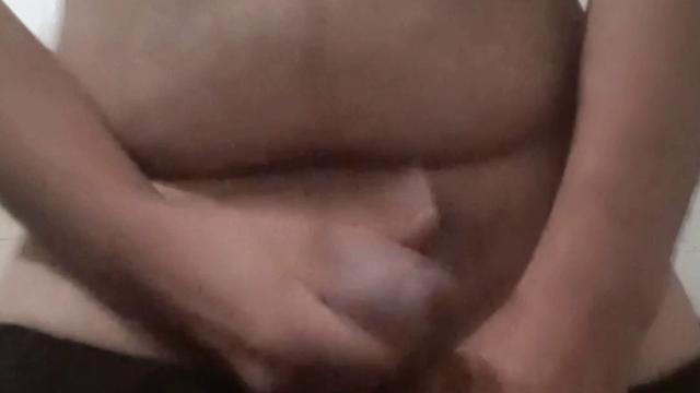 Punheta gostosa e muito leite 