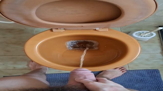 Aquela mijada da manhã 