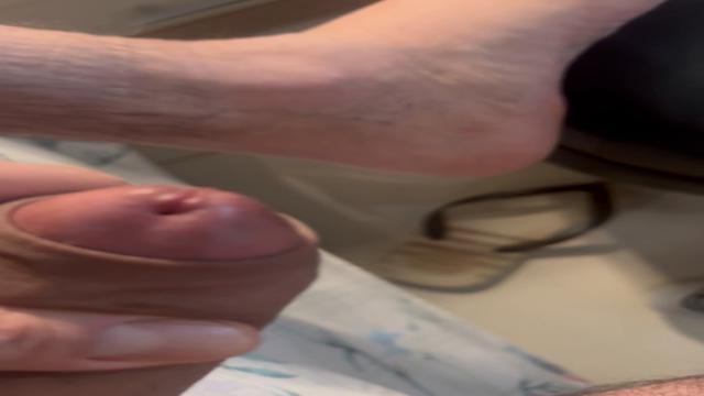 Unha do pé ta ok… mas uma lambida noutro lugar….