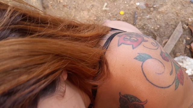 CHUPANDO DOIS PAU NA PRAIA DE SAO VICENTE