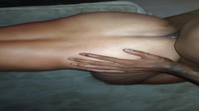 O negro de dreads roludo arrombou meu cu