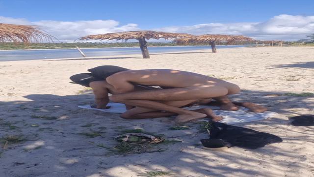 JOÃO Passenger on the riverbank, Part 1