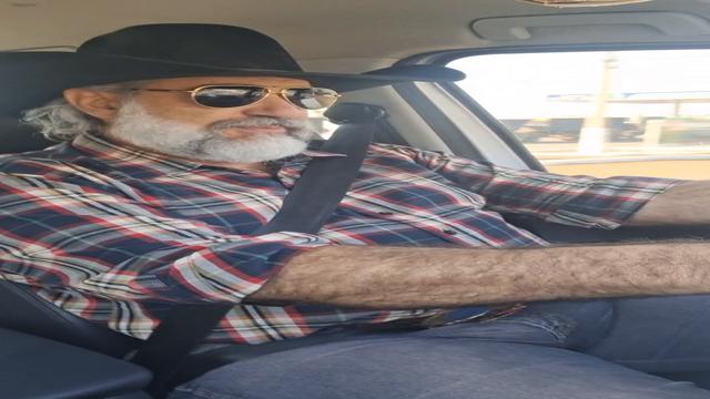 COWBOY CAVALÃO NA ESTRADA DE MALAO CHEIO A CAMINHO D...