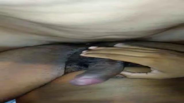 Fudendo o cu do safado 