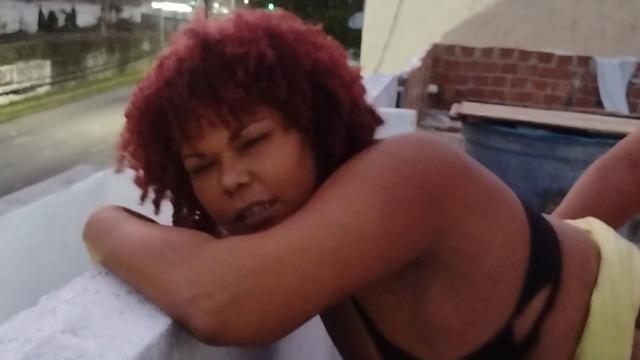 Corno dormiu e safada foi fuder no terraço com o pri...