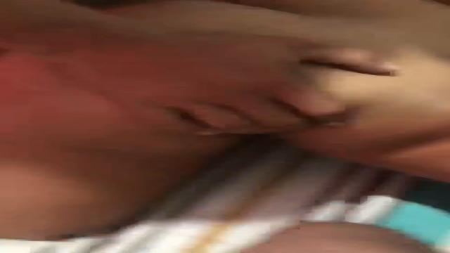 Comendo a casada, camisinha estourou e eu continuei ...