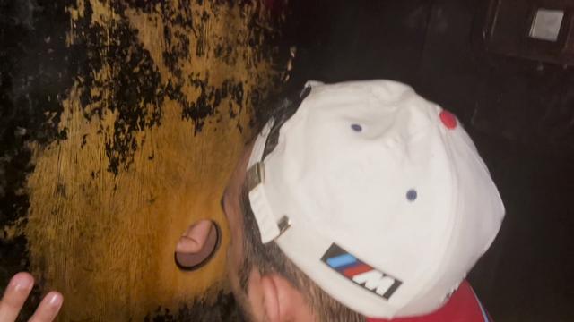 PUTARIA DAS BOAS NA CABINE DO SEXO 