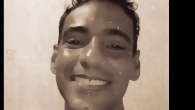 MOSTRANDO SIM