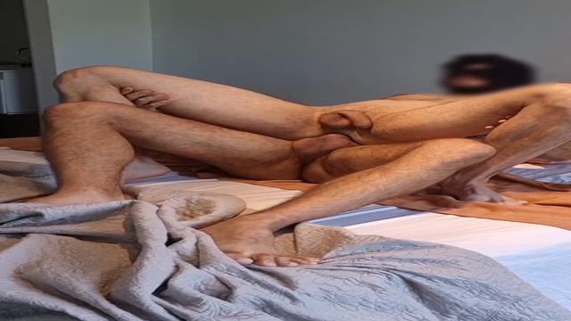 Sua esposa deixa gozar no seu cu? PARTE2