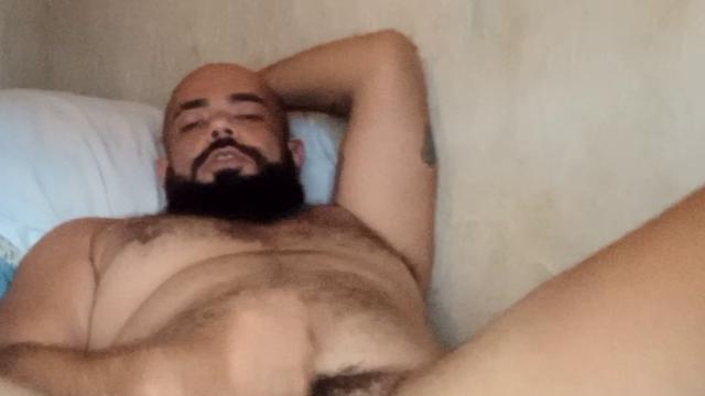 Que punheta gostosa ? 