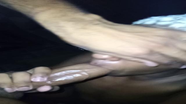 O novinho se acabou de tanto chupar meu pauzão… saiu...