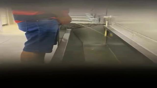 PISSING #441