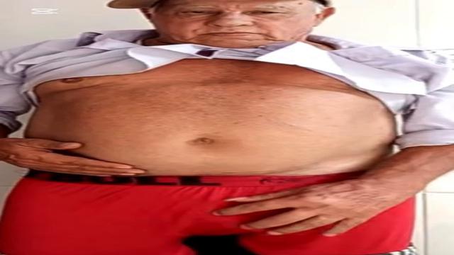 75 anos pouco leite mas ele é lindo e gostoso inédit...