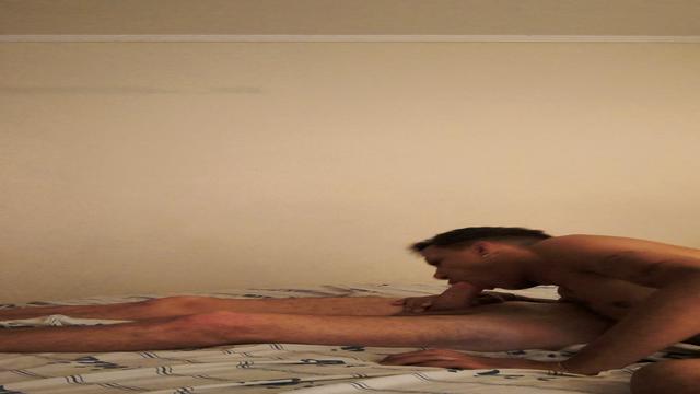 Meu amigo me chamou no motel pra beber
