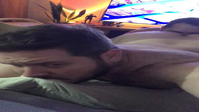 Um pouco dessa foda pra vocês...