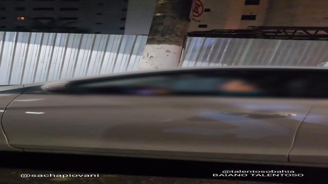 ENCONTREI ESSE TAXISTA VOLTANDO PRO PONTO DELE PAREI...