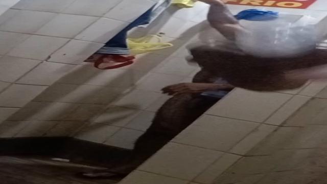 Caminhoneiro no banho 2