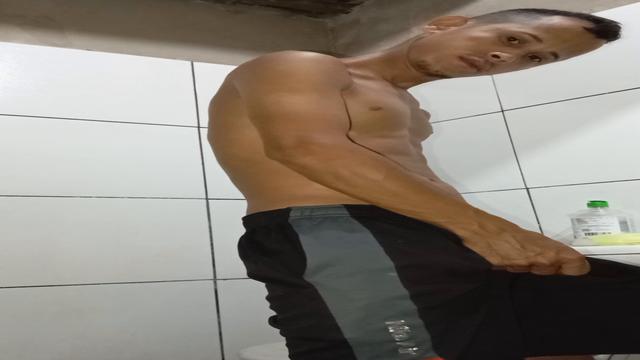 hoje acordei assim envernizado 