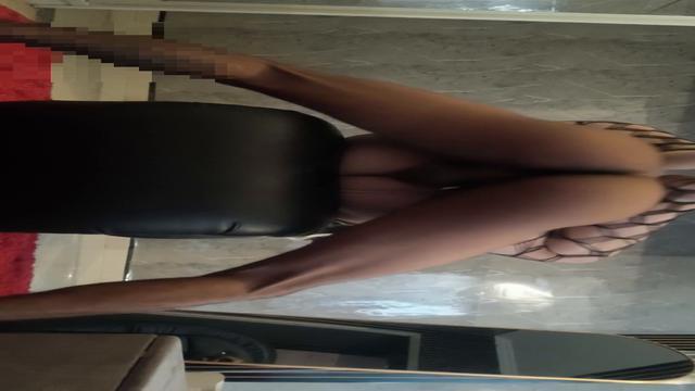 0286- um cavalinho +uma putinha+ fodedor= Felicidade