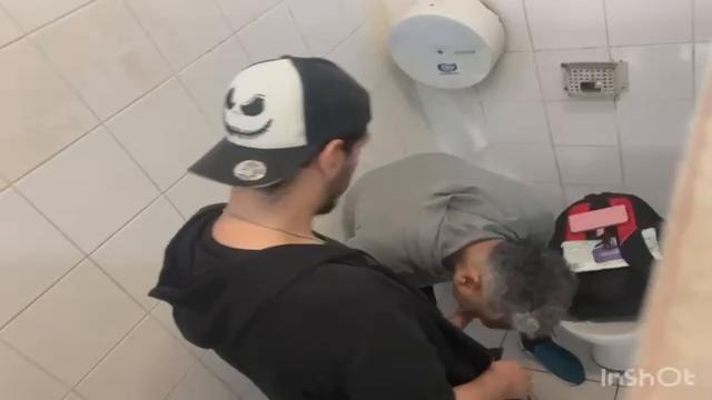 Engole essa pica seu puto 