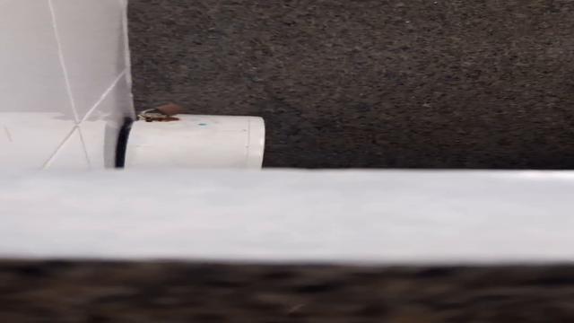 Flagrei o tio da faxina batendo uma 