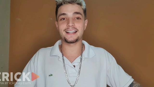 Se Exercitando Em Casa