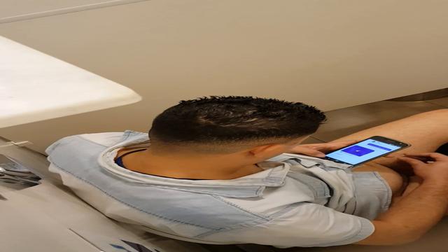 Flagrei mais um estagiário batendo uma gostoso no ba...