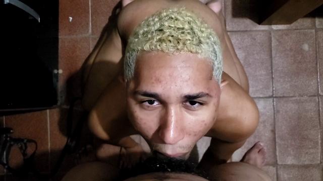Engole essa rola caralho