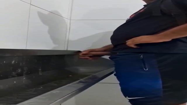 PISSING #394