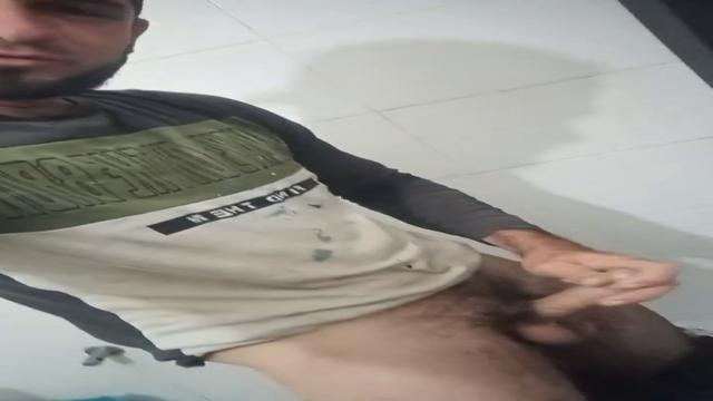 226