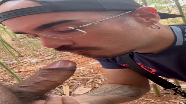UMA TARDE NO BAMBUZAL (parte 1): Chupando picas, tom...