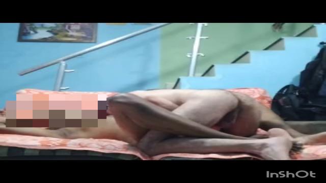 Transando com o negro gostoso.