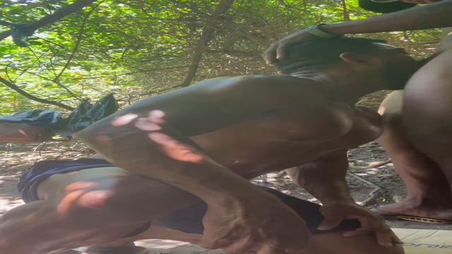 DEI PRO NOVINHO MACONHEIRO NA TRILHA