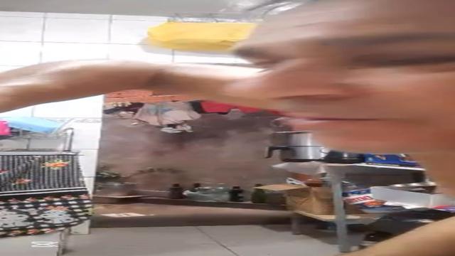 Que maduro é esse ?? Machão safado faz tudo troca de cueca brinca e goza muito próximo vídeo dele vai ser uma sequência de 3 gozadas tudo inédito 